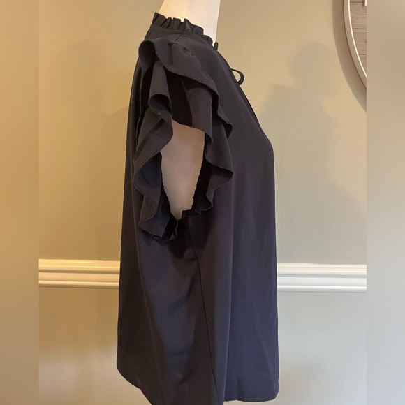 NWOT Women's Tops -V-Neck Cap Ruffle Trim Frilled Short Sleeve Tie Neck- Size XL - Picture 8 of 8